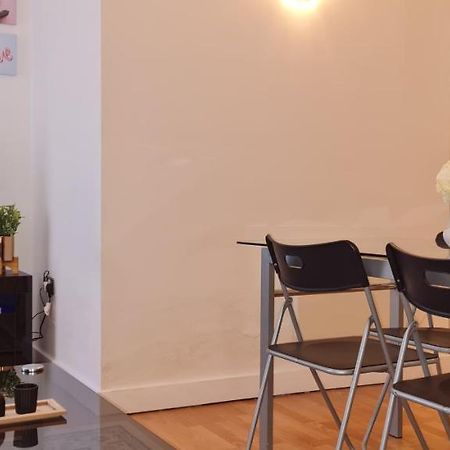 Exquisite One Bedroom Apartment In The Heart Of Sheffield City Centre מראה חיצוני תמונה