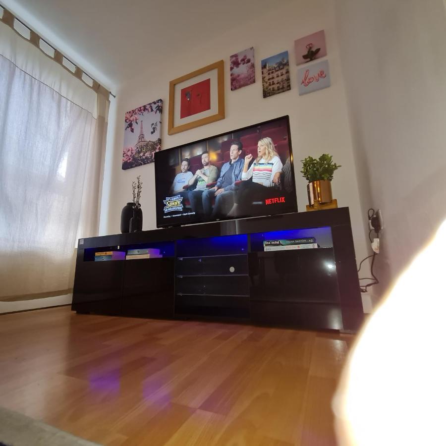 Exquisite One Bedroom Apartment In The Heart Of Sheffield City Centre מראה חיצוני תמונה